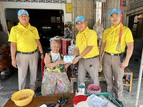 ข้าราชการตำรวจจิตอาสา สภ.น้ำเป็น ออกตรวจเยี่ยมผู้ป่วย