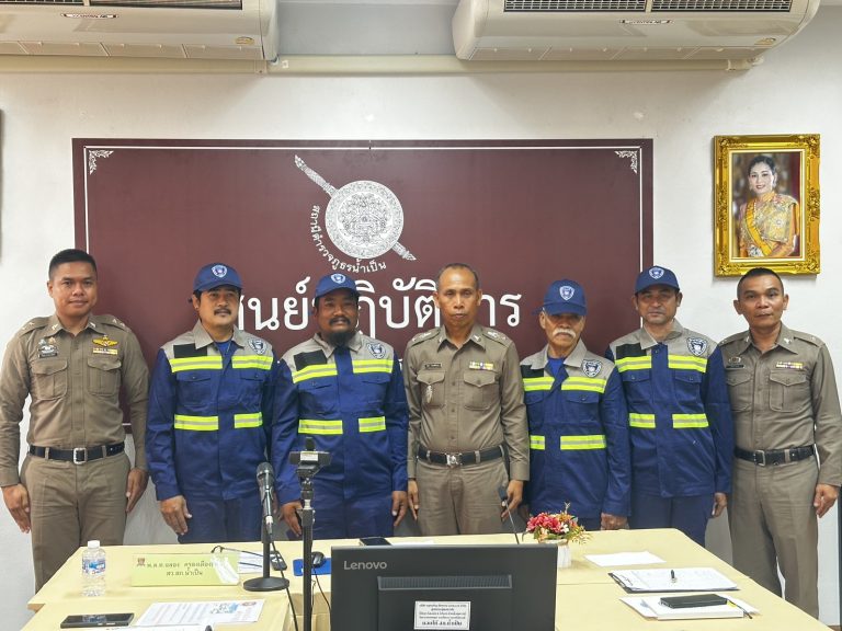 สภ.น้ำเป็น ประชุมประจำเดือนข้าราชการตำรวจ พร้อมมอบชุดปฏิบัติหน้าที่แก่ “ตำรวจช่าง”